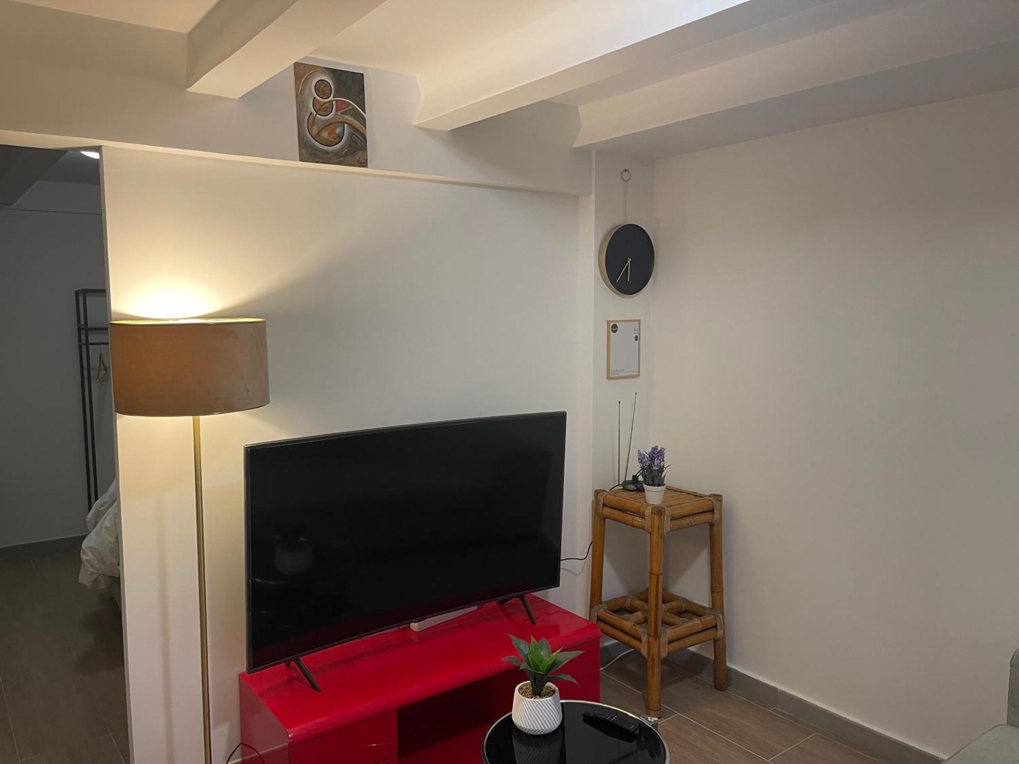La Girafe Apartment Sannois Exterior photo