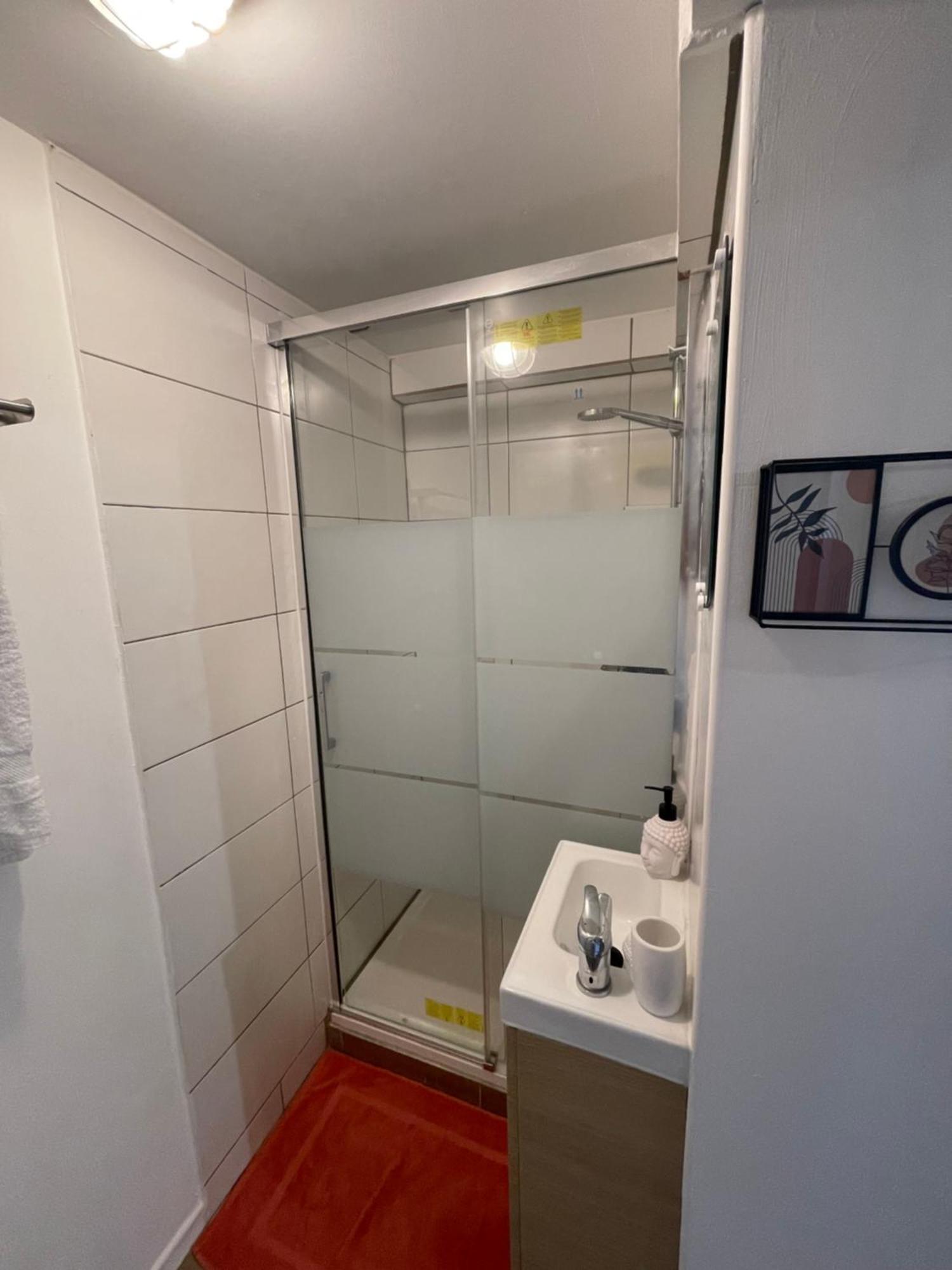 La Girafe Apartment Sannois Exterior photo